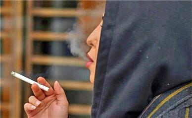 آمار عجیب از روند رو به رشد سیگاری شدن دانش آموزان دختر