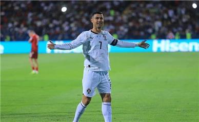 رونالدو به‌دنبال رکوردی تاریخی