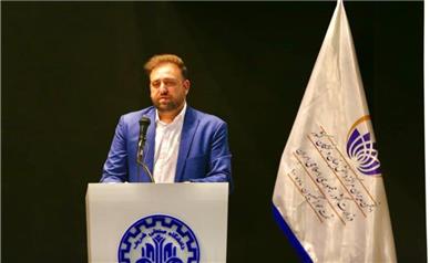 آینده ایران در دستان نخبگان نسل  Z  است