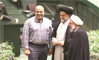 شادی آخرالزمانی ها از بازگشت تحریم ها