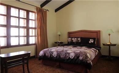 معرفی ارزان ترین هتل های بندرعباس در پاییز 1404 + قیمت