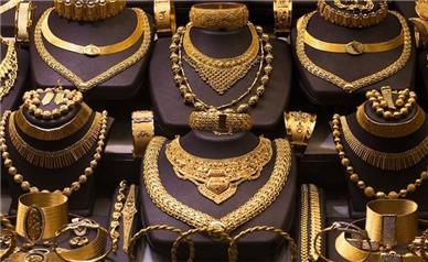 طلا همه را شوکه کرد؛ قیمت جدید طلا امشب