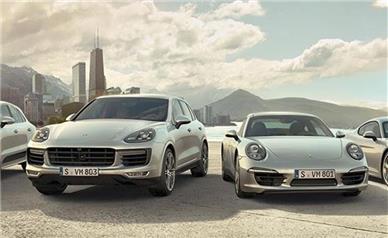 پیرزنی که 400 پورشه دارد!