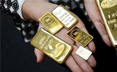 قیمت جهانی طلا امروز یکشنبه ۴ آبان ۱۴۰۴، انس جهانی درجا می زند