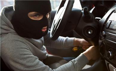 بیمه سرقت لوازم خودرو؛ شرایط، مدارک و سقف پرداخت خسارت