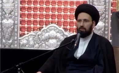 علی خمینی: هرکس بخواهد با آمریکا برای صلح مذاکره کند خائن است