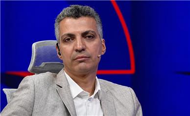 اشک‌های عادل فردوسی پور پس از حذف فوتبال 360+ ویدئو