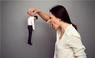 چگونه خشم خود را کنترل کنیم؟ چند راهکار کاربردی برای کنترل خشم