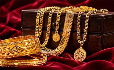 قیمت طلا امروز یکشنبه ۲۶ مهر ۱۴۰۵؛ طلا عقب نشست