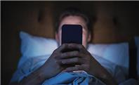 چرا شبکه‌های اجتماعی باعث استرس می‌شوند؟