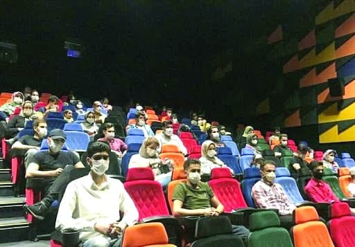 احتمال اکران فیلم‌های جشنواره فجر در سینماهای مردمی