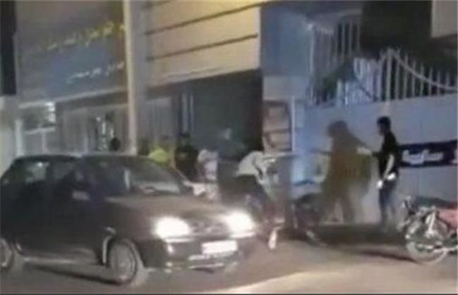 فرمانده انتظامی استان البرز: مامور  در حین دستبند زدن  در یک اقدام سهوی  به متهم شلیک کرده است