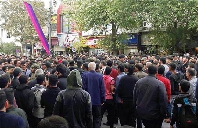 تعیین ۱۰ نقطه در تهران برای برگزاری تجمعات قانونی/ آزادی رسانه‌ها در پوشش خبری تجمعات