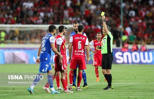 تماشاگران استقلال و پرسپولیس  جریمه شدند