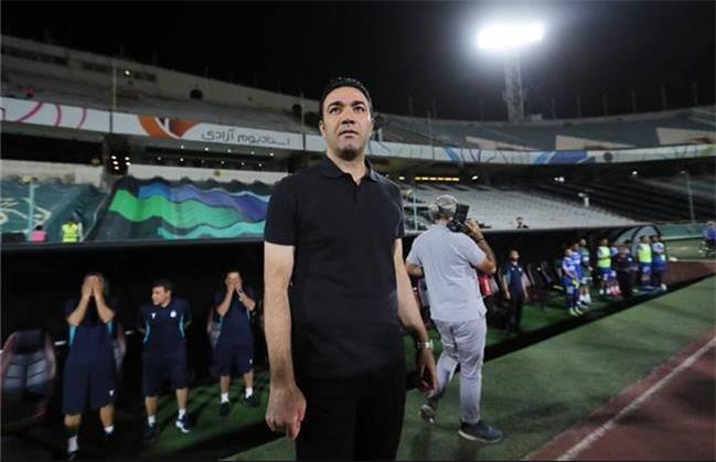 جواد نکونام دنبال چیست؟