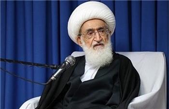 بعضی بانک ها و موسسات با دریافت ربا مردم را بیچاره کردند/ مسئولان به اینها رسیدگی کنند و نگذارند به این انقلاب و نظام آسیب برسد