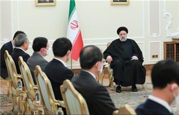 هیأت چینی پس از واکنش شدید به بیانیه چین و شورای همکاری خلیج فارس از ایران بازدید می کند