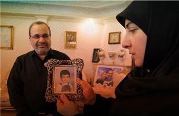 اسدی‌لاری، پدر دو قربانی هواپیمای اوکراینی: شکایت از حاجی‌زاده در حال رسیدگی است