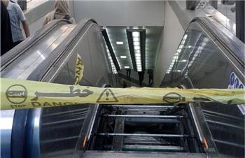 حادثه دوباره در پله برقی های مترو تهران؛ ۴ نفر مصدوم شدند