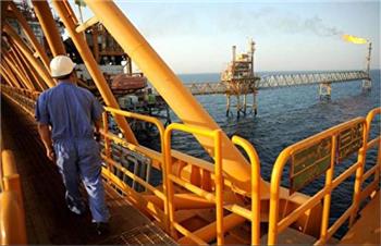 ریزش قیمت نفت در یک ماه اخیر رکور زد