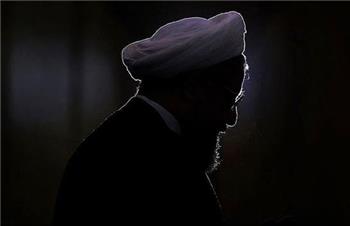 حسن روحانی: چرا دلایل رد صلاحیت را با مردم در میان نمی‌گذارید؟/ اقلیت حاکم، رسماً و علناً کاهش حضور مردم در انتخابات را می‌خواهند