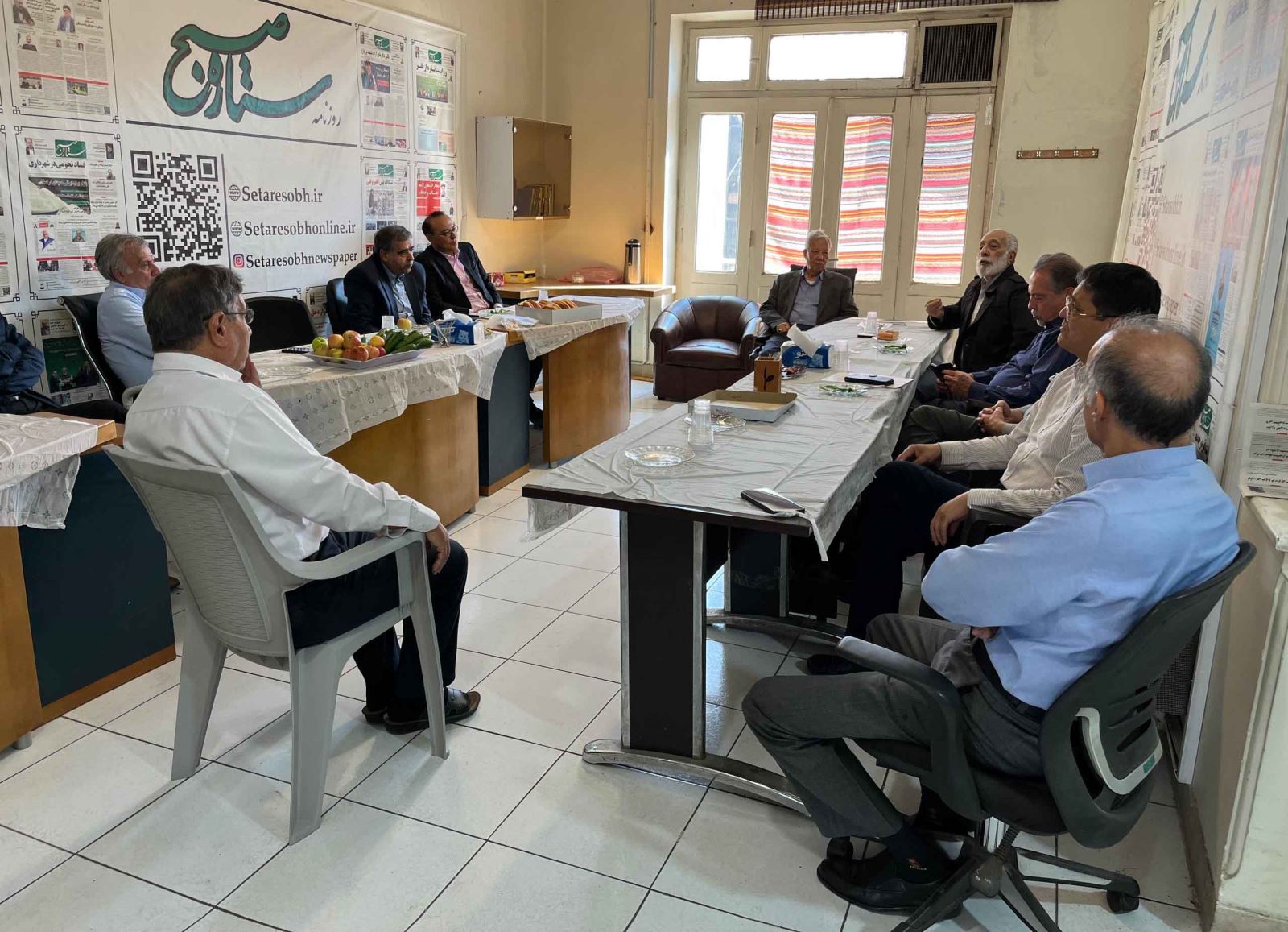 سید هادی خامنه‌ای در گفت‌وگو با ستاره صبح