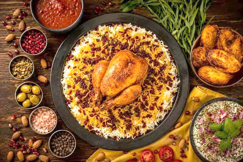 تزیین و سرو مرغ مجلسی